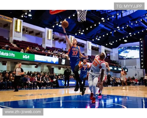 沙梅特底角三分：尼克斯替补火力如何击穿湖人防守体系